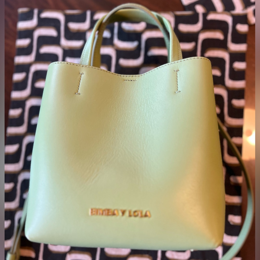 𝙱𝙸𝙼𝙱𝙰 𝚈 𝙻𝙾𝙻𝙰 Leather Chihuahua Bag in Apple Green - Picture 6 of 13